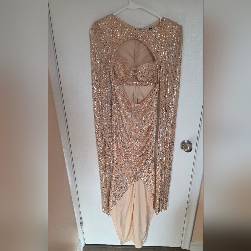 Fashion Nova Asymmetrical Dress Size Small Sequins Split Flowy Long Sleeves prom